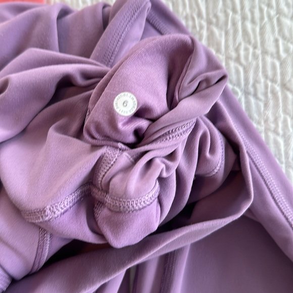 Lululemon Align High-Rise Pant 25"
Wisteria Purple - Picture 10 of 10
